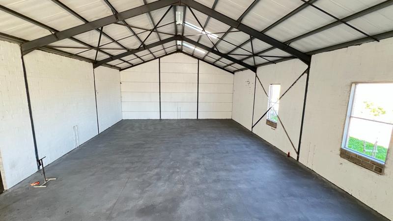 To Let commercial Property for Rent in Killarney Gardens Western Cape